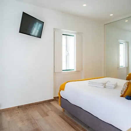 Апартаменты Feel - Abegoarias 62